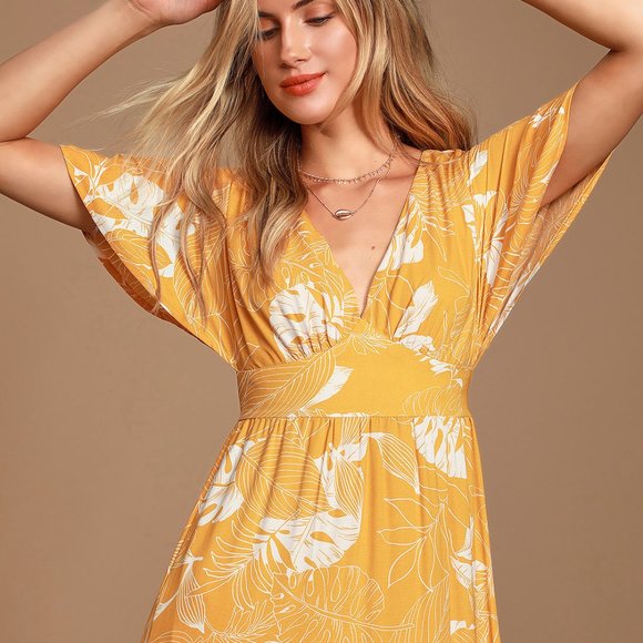 [Lulu's] Savanna Golden Yellow Floral Print Maxi - Picture 7 of 9